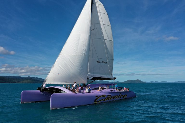 Cruise Whitsunday’s Camira